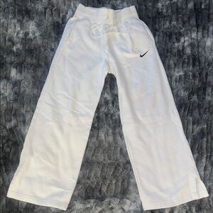 Womens White Nike Sweatpants